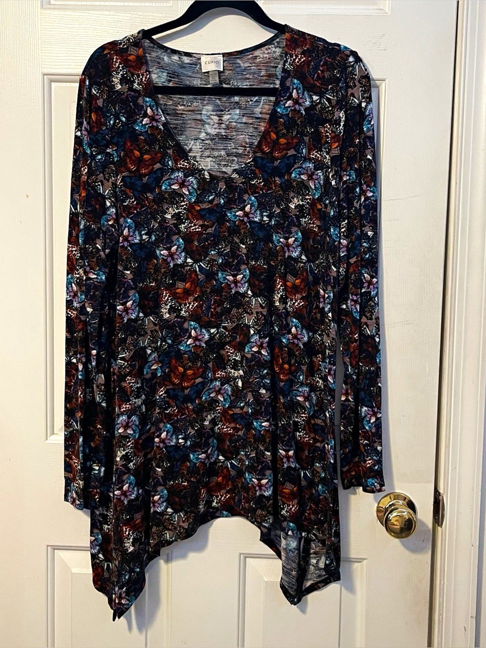 Cupio Butterfly Floral Print Tunic Top Asymmetrical Hem Long Sleeve